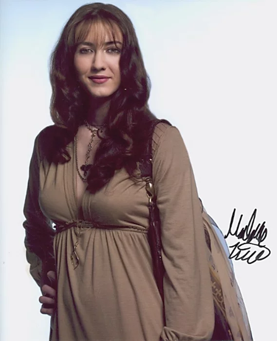 Madeline Zima autograph