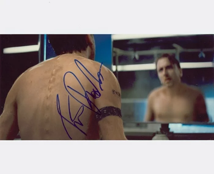 Tim Roth autograph