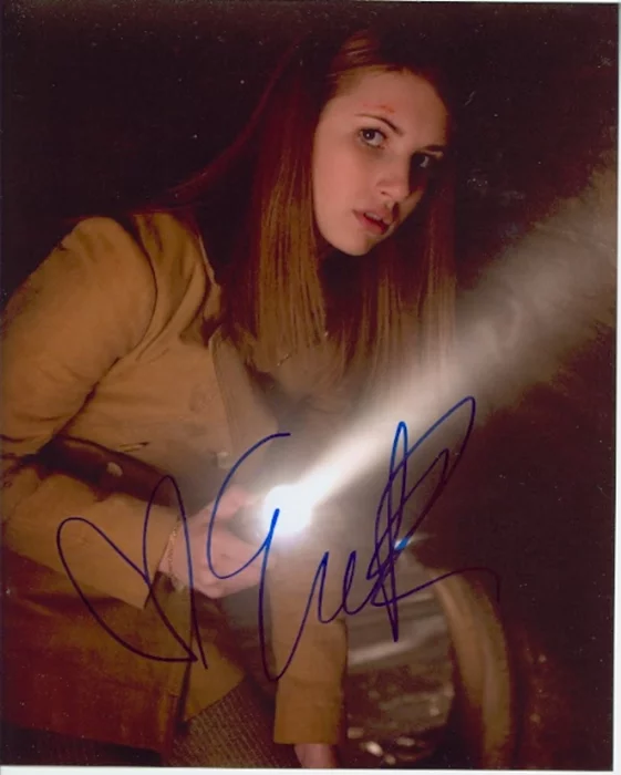 Emma Roberts autograph