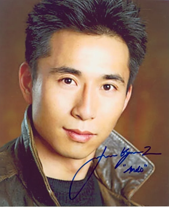James Kyson Lee autograph