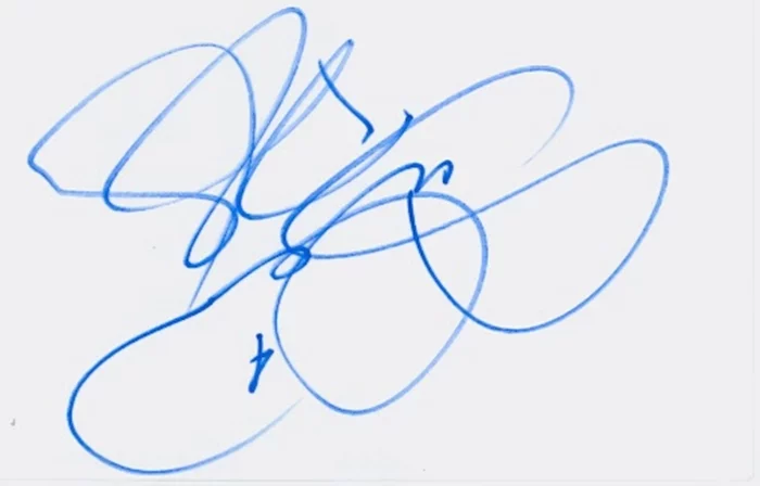 Sabrina Bryan autograph