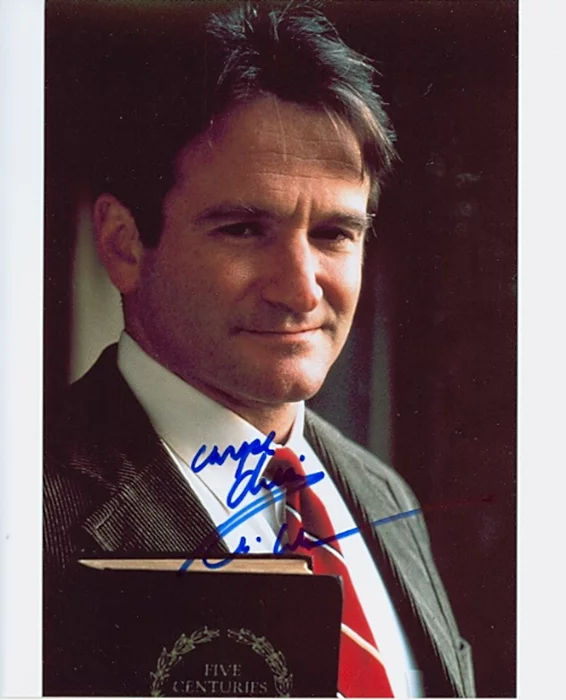 Robin Williams autograph