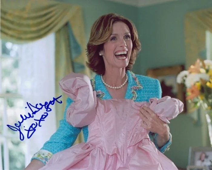 Julie Hagerty autograph
