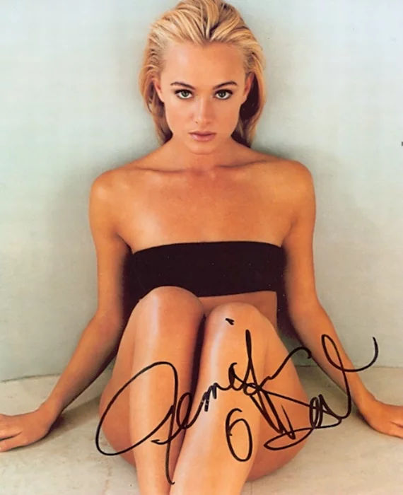 Jennifer O'Dell autograph