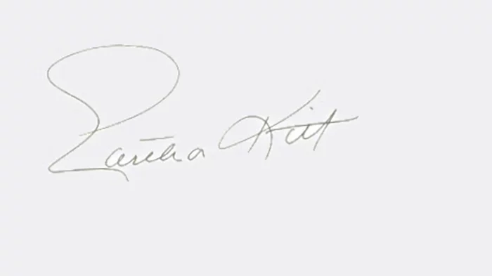 Eartha Kitt autograph