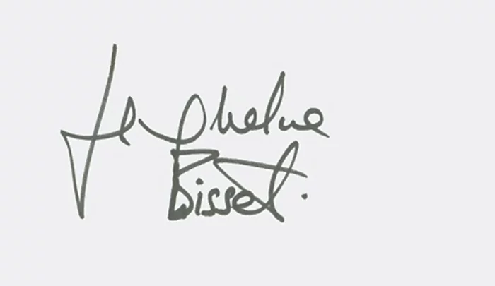 Jacqueline Bisset autograph