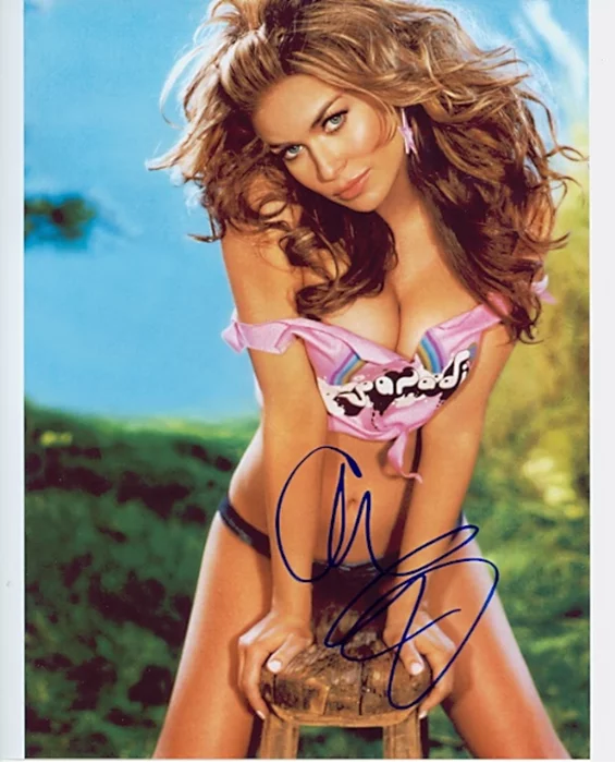 Carmen Electra autograph