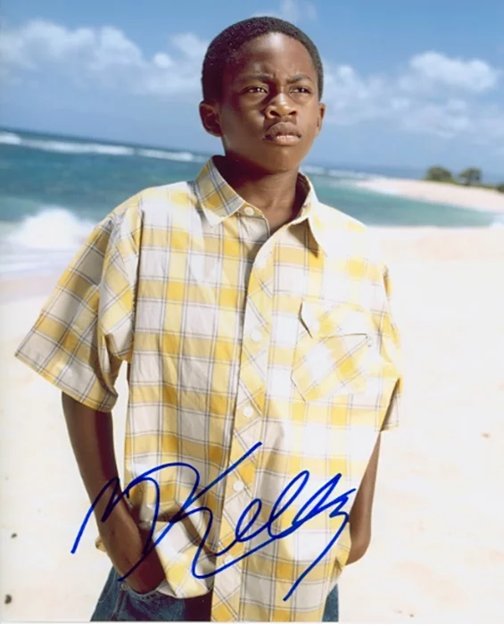 Malcolm David Kelley autograph