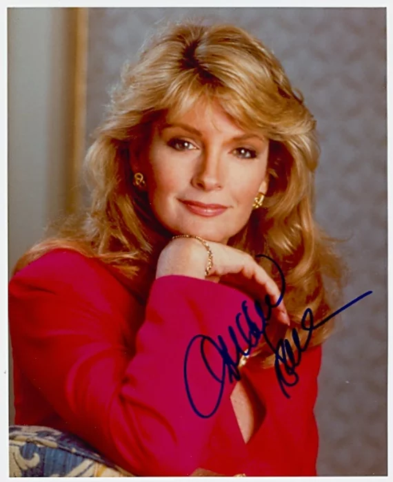 Deidre Hall autograph
