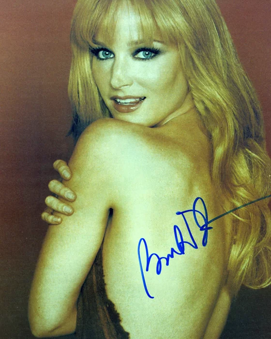 Bridget Fonda autograph