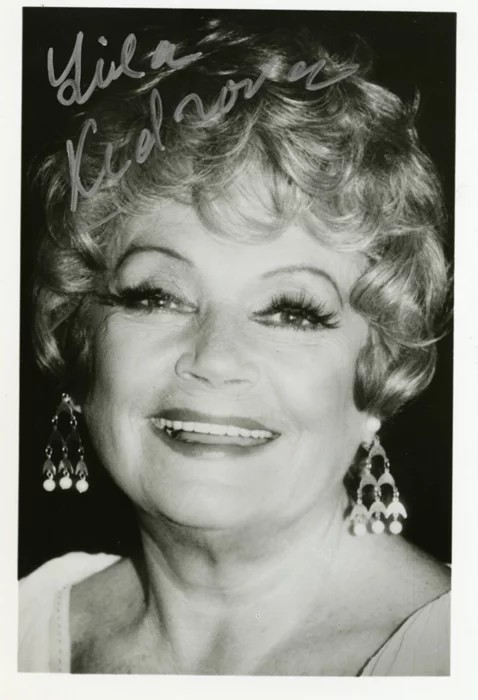 Lila Kedrova autograph