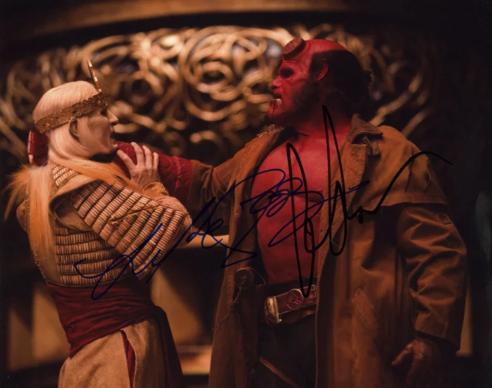 Hellboy 2: The Golden Army autograph