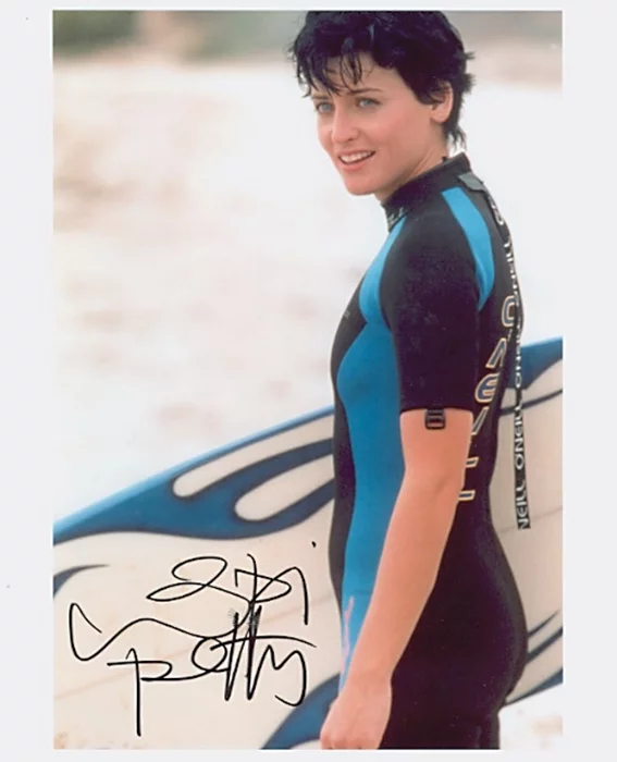 Lori Petty autograph