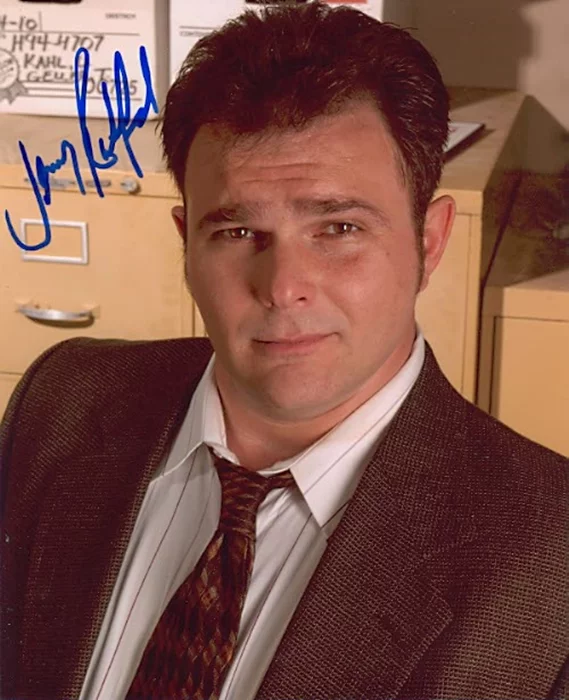 Jeremy Ratchford autograph
