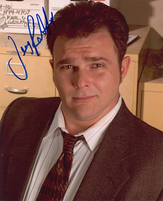 Jeremy Ratchford autograph