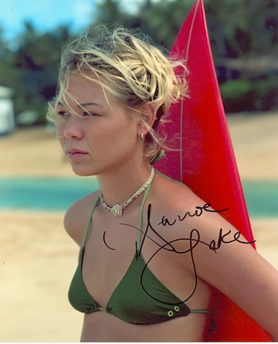 Sanoe Lake autograph