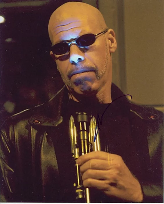 Ron Perlman autograph