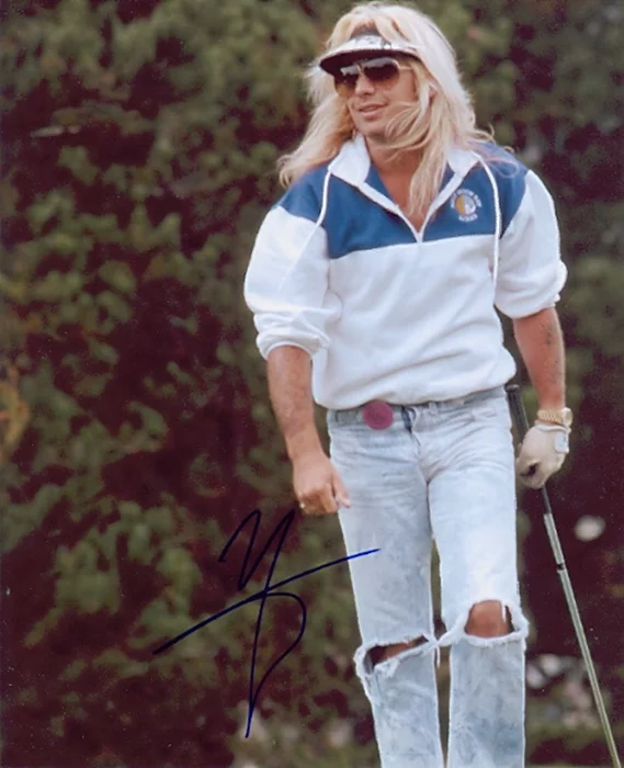 Vince Neil autograph