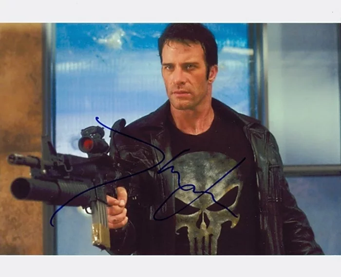 Thomas Jane autograph