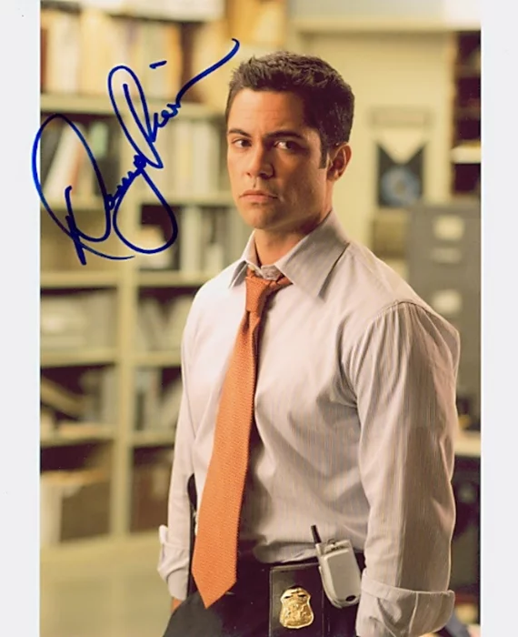 Danny Pino autograph