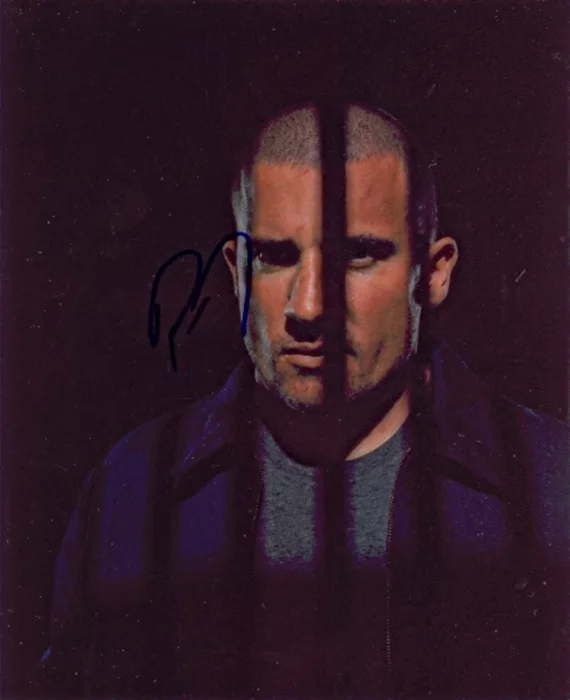 Dominic Purcell autograph