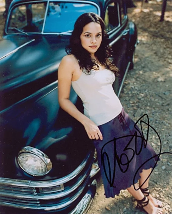 Norah Jones autograph