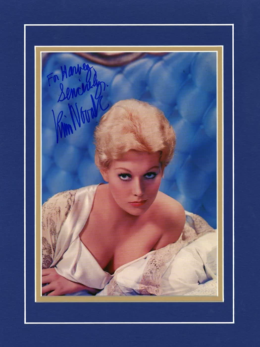 Kim Novak autograph