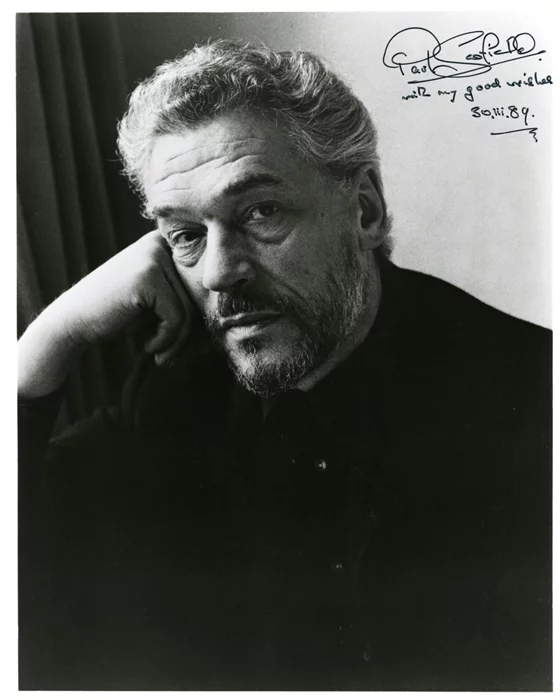 Paul Scofield autograph
