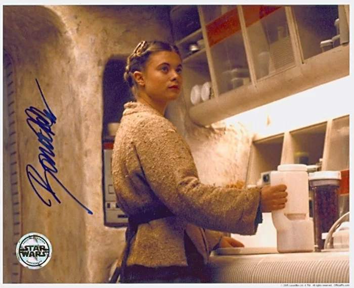 Bonnie Piesse autograph