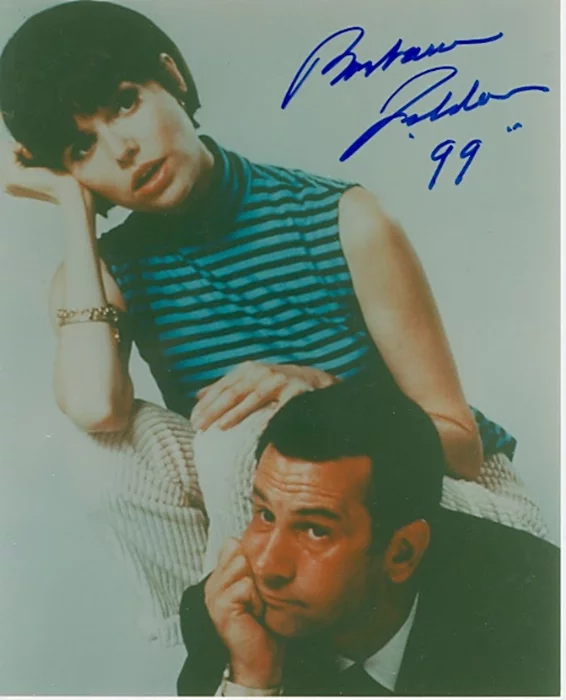 Barbara Feldon autograph
