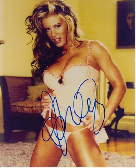 Ashley Massaro autograph