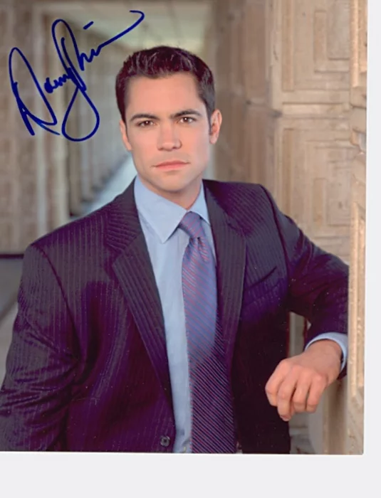Danny Pino autograph