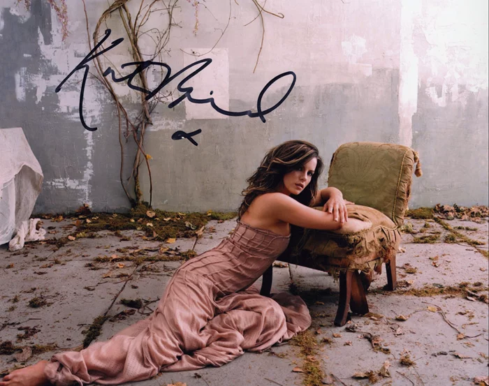 Kate Beckinsale autograph