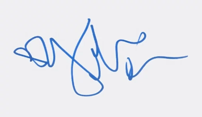 Tiffani Thiessen autograph