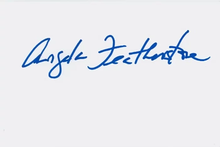 Angela Featherstone autograph