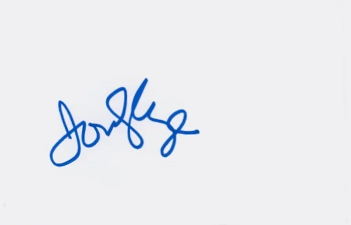 Ione Skye autograph