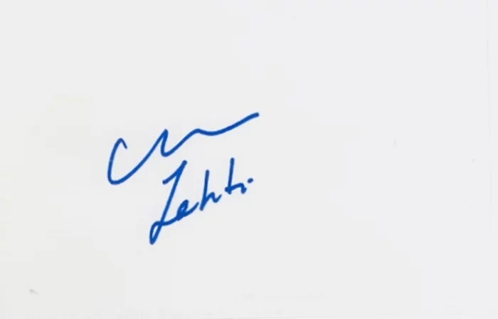 Christine Lahti autograph