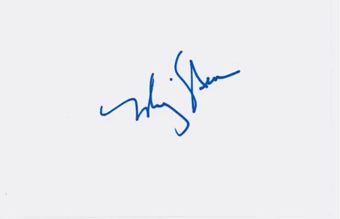 Ming-Na Wen autograph