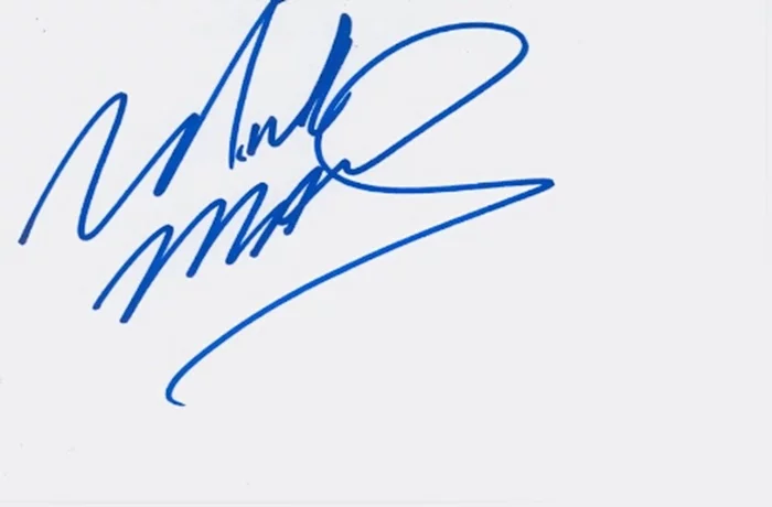 Mick Mars autograph