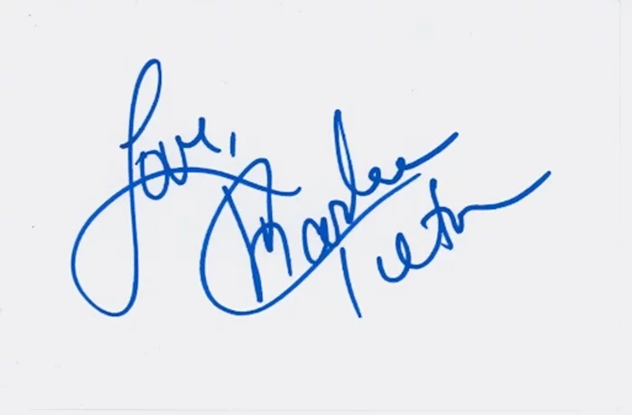 Charlene Tilton autograph