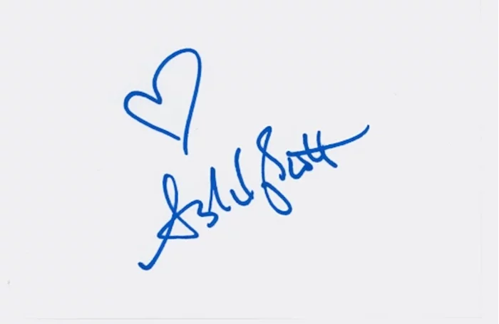Ashley Scott autograph