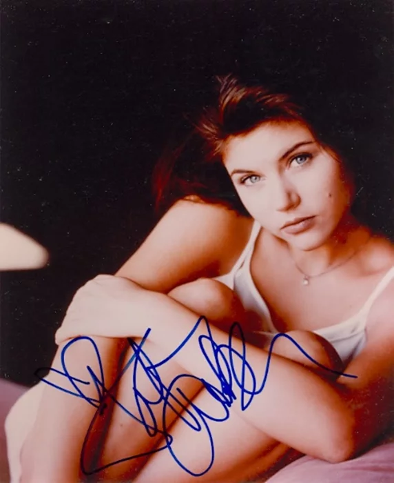 Tiffani Thiessen autograph