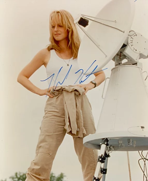 Helen Hunt autograph