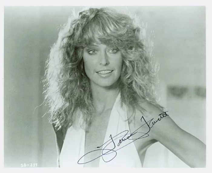 Farrah Fawcett autograph