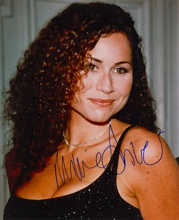 Minnie Driver autograph
