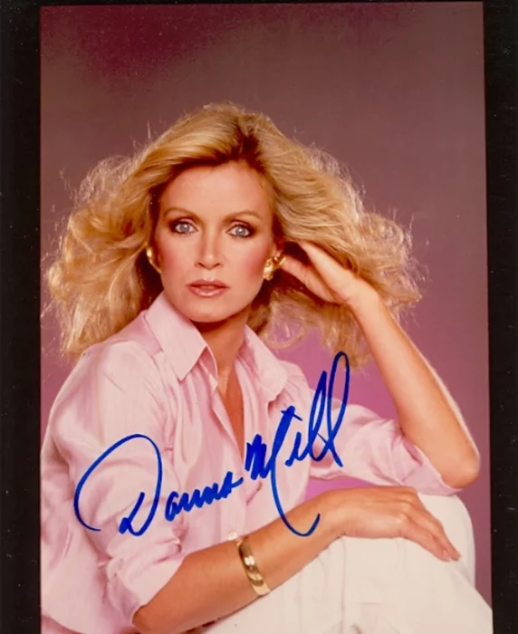Donna Mills autograph