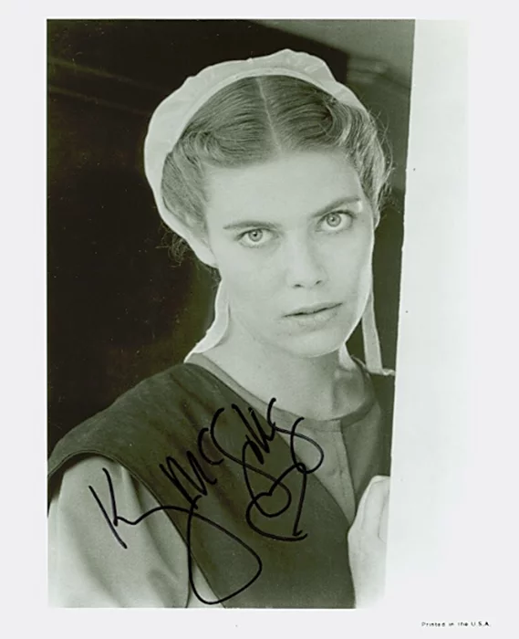 Kelly McGillis autograph