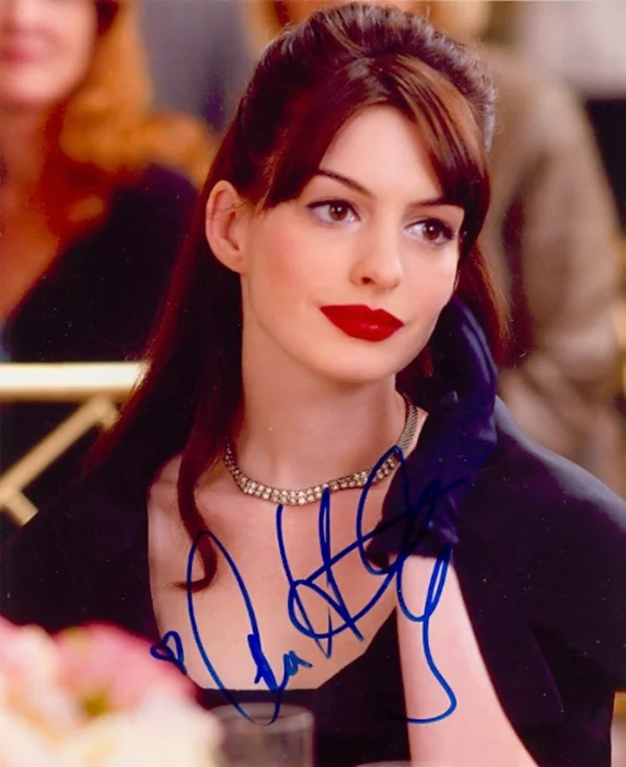 Anne Hathaway autograph