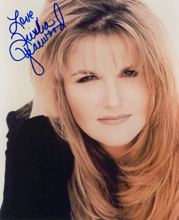 Trisha Yearwood autograph
