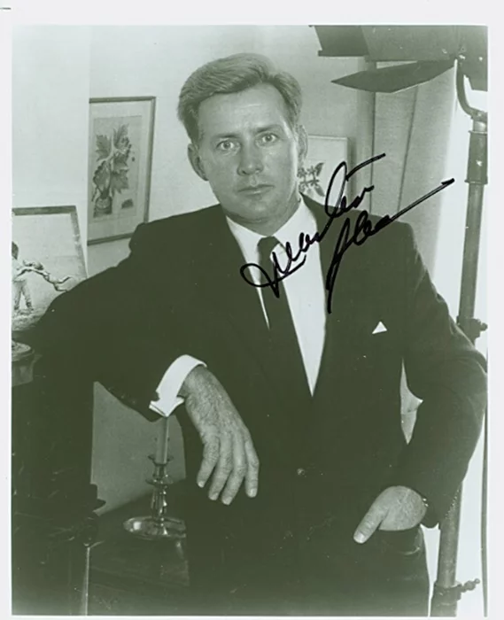 Martin Sheen autograph